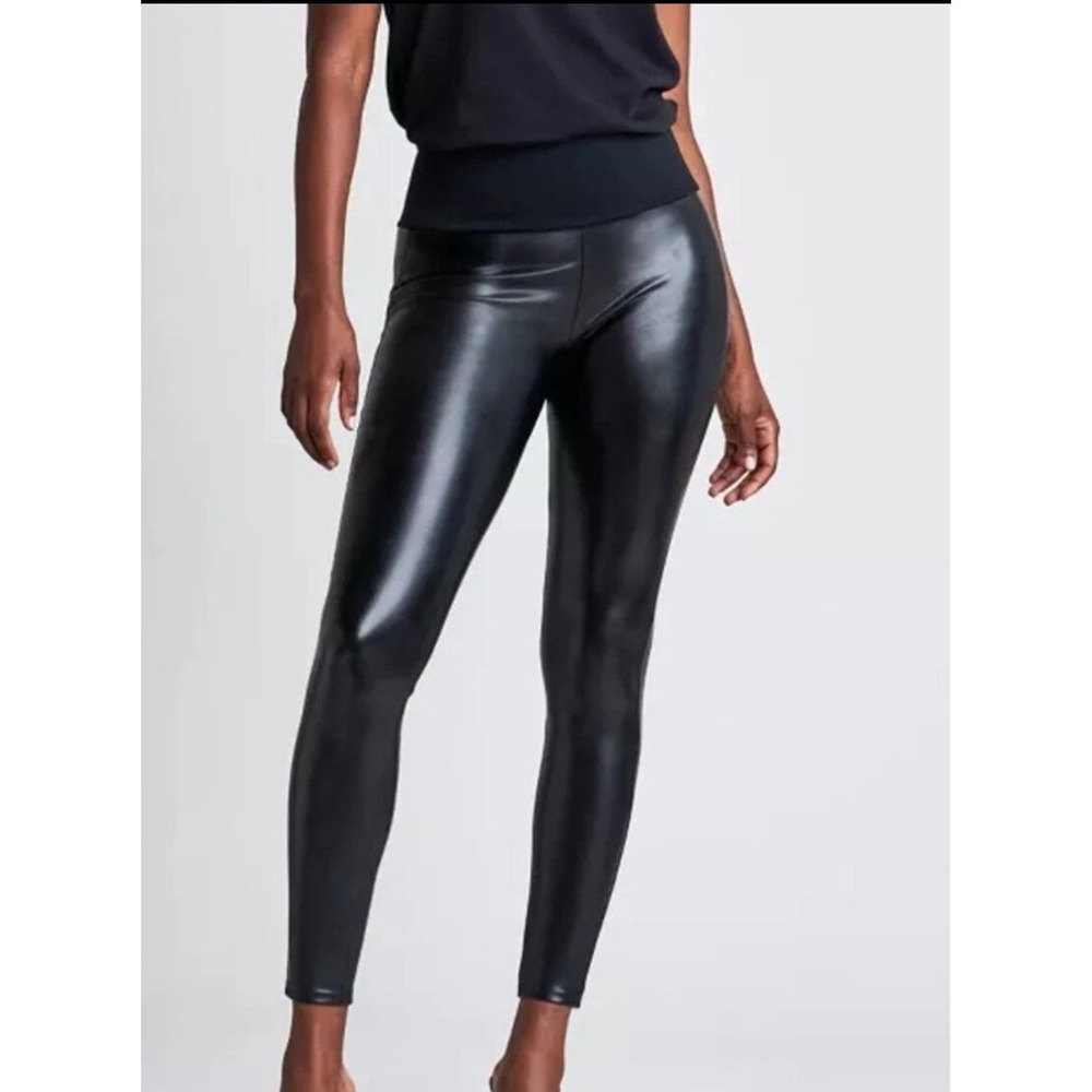 Assets by Spanx Women Black Faux Leather Leggings High Waist Slim Fit Medium